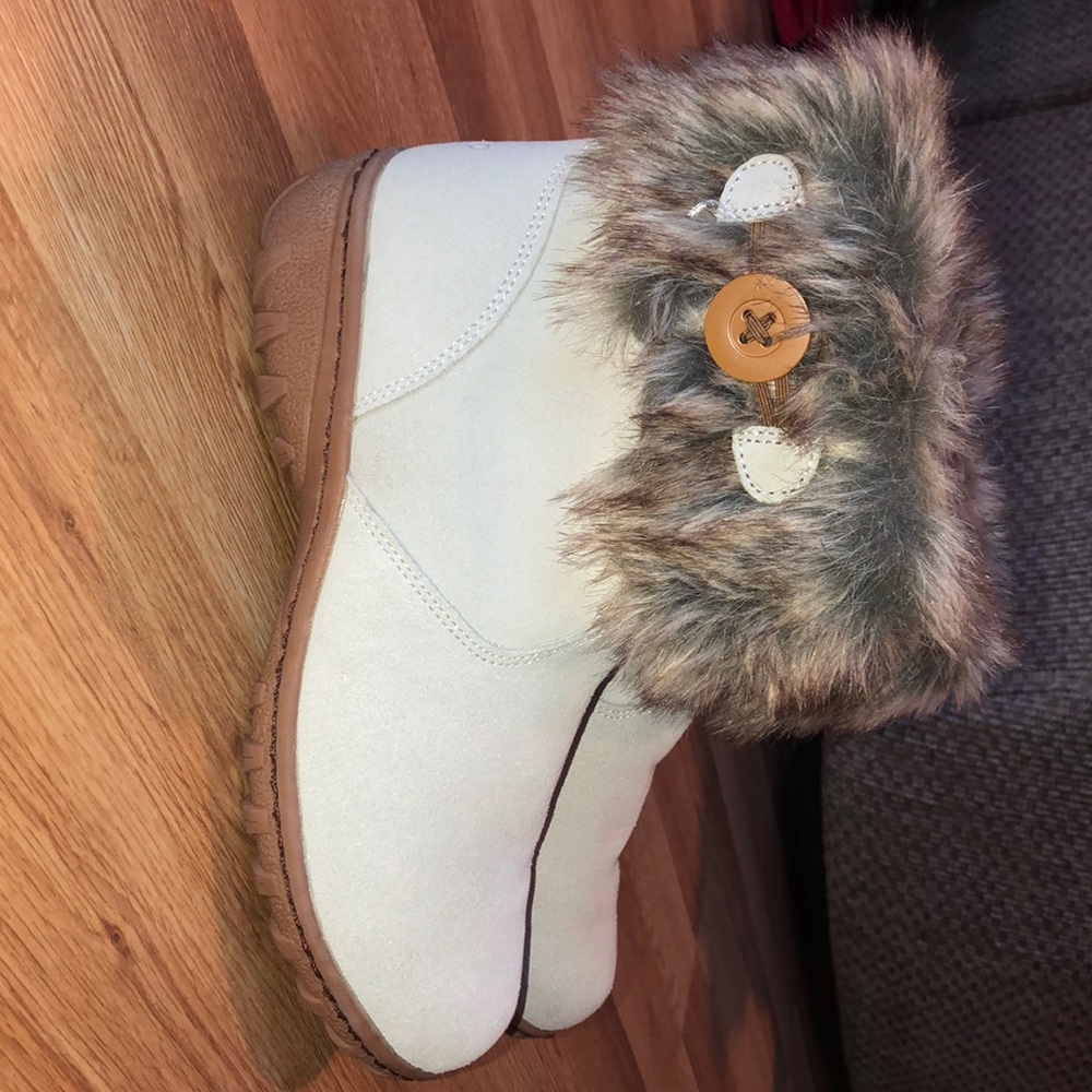 Sporto Ballad Ankle Boots Winter White Suede Faux Fur Side Zip